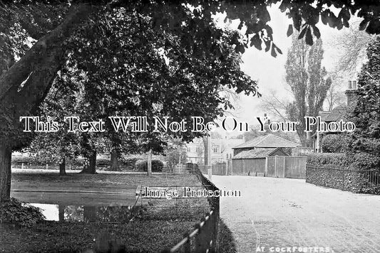 LO 5725 - Cockfosters, London