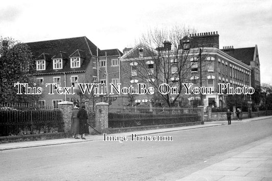 LO 5784 - Westcliff On Sea