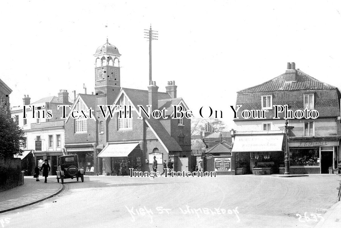 LO 5803 - High Street, Wimbledon, London c1923