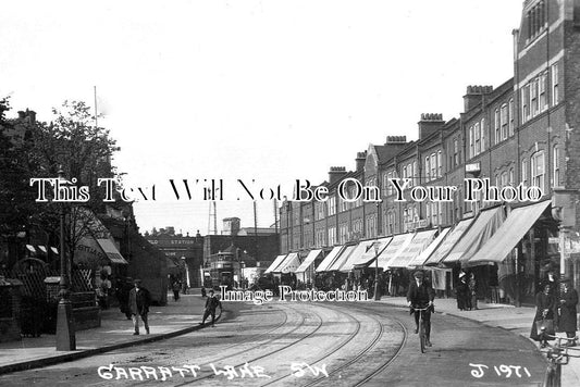 LO 5959 - Garratt Lane Railway Station, London