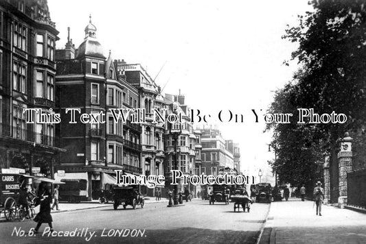 LO 6113 - Piccadilly, London