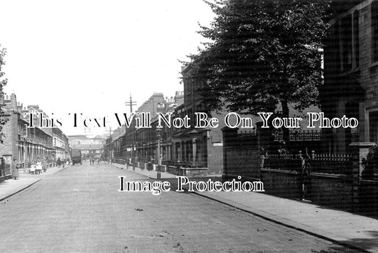 LO 6172 - Tunis Road, Shepherds Bush, London