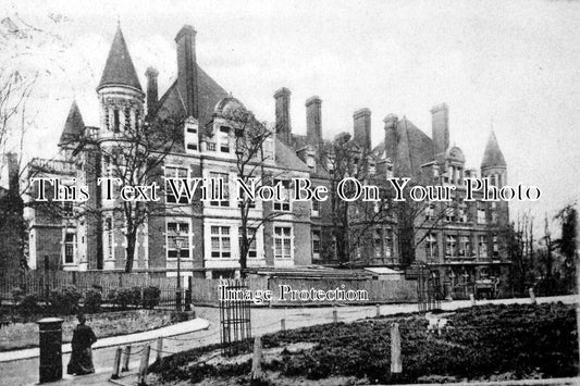 LO 699 - Hampstead Hospital, London