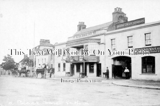 LO 709 - Black Horse Inn, Catford, London