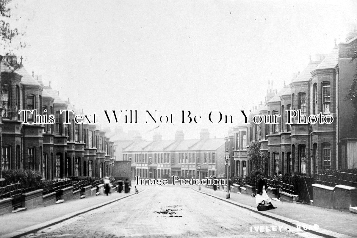 LO 730 - Iveley Road, Clapham, London c1905