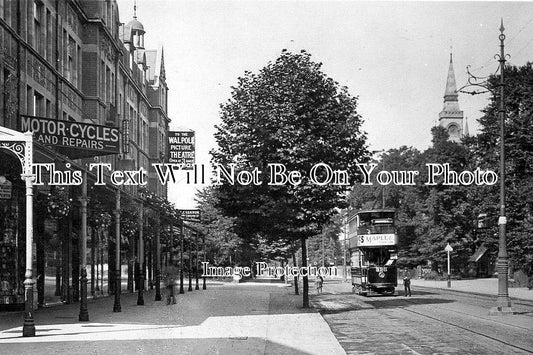 LO 802 - Uxbridge Road, Ealing Broadway, London