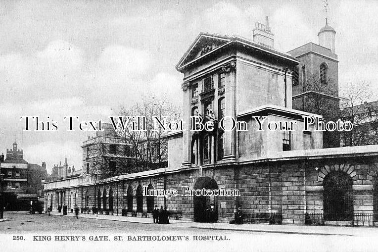 LO 881 - King Henrys Gate, St Bartholomews Hospital, City Of London c1910