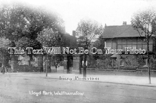 LO 946 - Lloyd Park, Walthamstow, London
