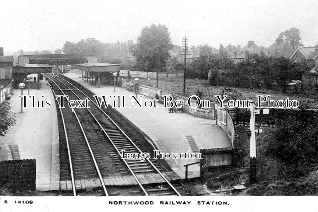 MI 1327 - Northwood Railway Station, Middlesex