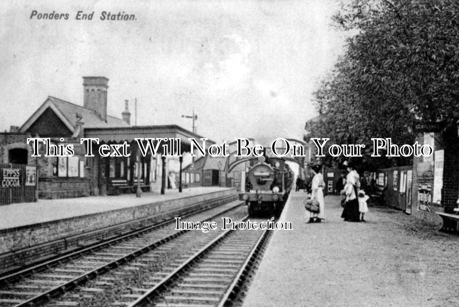 MI 135 - Ponders End Railway Station, Enfield, Middlesex c1905