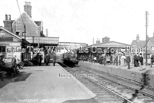 MI 1616 - Twickenham Railway Station, Middlesex