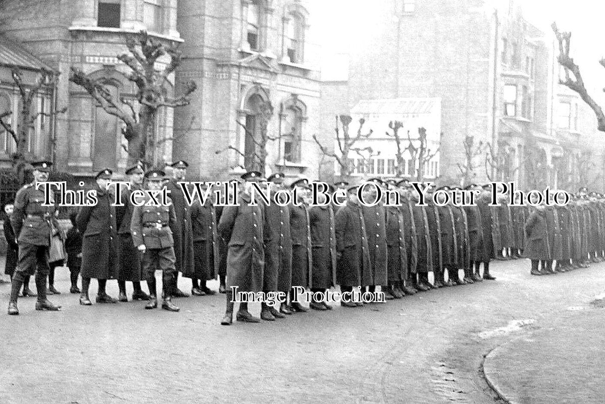 MI 1617 - Soldiers In Twickenham, Middlesex c1918