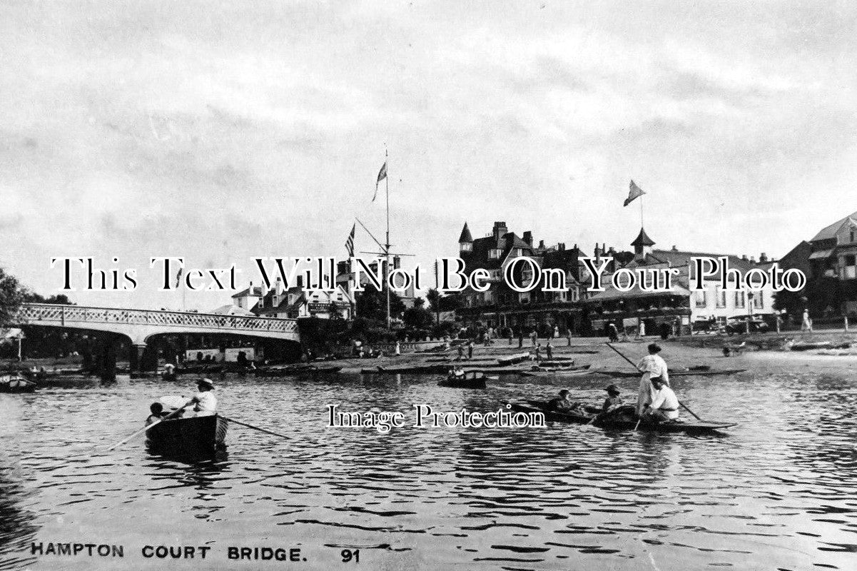 MI 174 - Hampton Court Bridge & River Thames, London, Middlesex