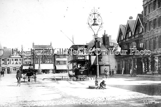 MI 1811 - The Town, Enfield, Middlesex c1922