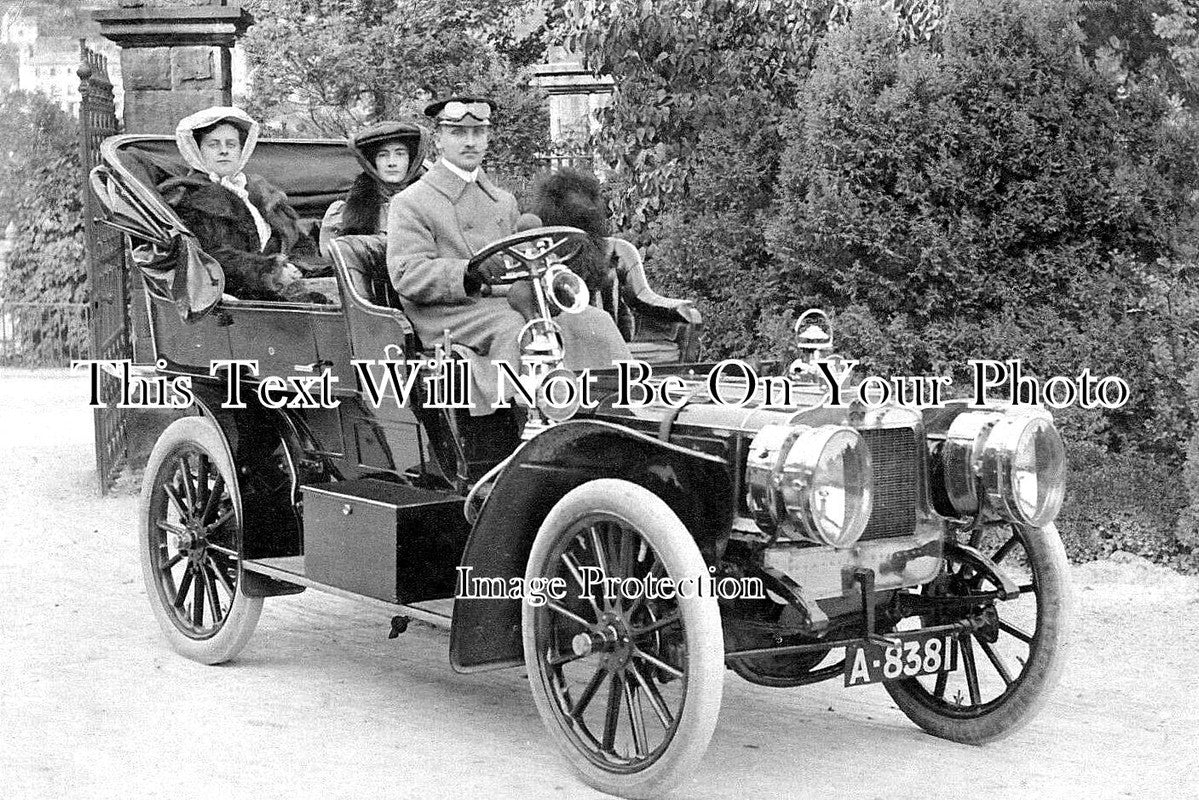 MI 1833 - Old Car & Chauffeur At Brooklands, Ruislip, Middlesex 1906