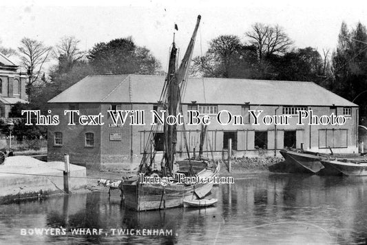 MI 186 - Bowyer's Wharf, River Thames, Twickenham, Middlesex