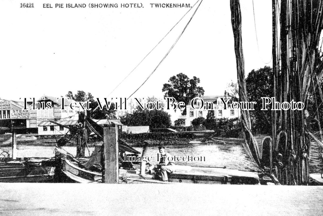 MI 1870 - Eel Pie Island Showing Hotel, Twickenham, Middlesex – JB Archive