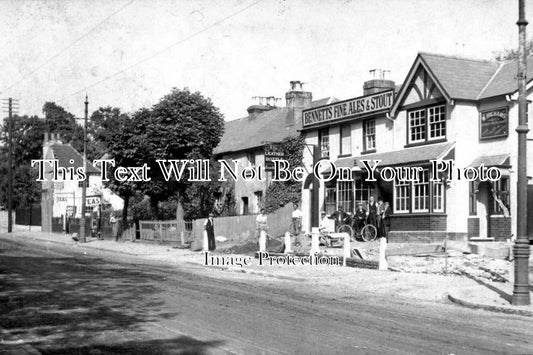 MI 193 - Bennetts Inn, High Street, Edgware, London, Middlesex c1907