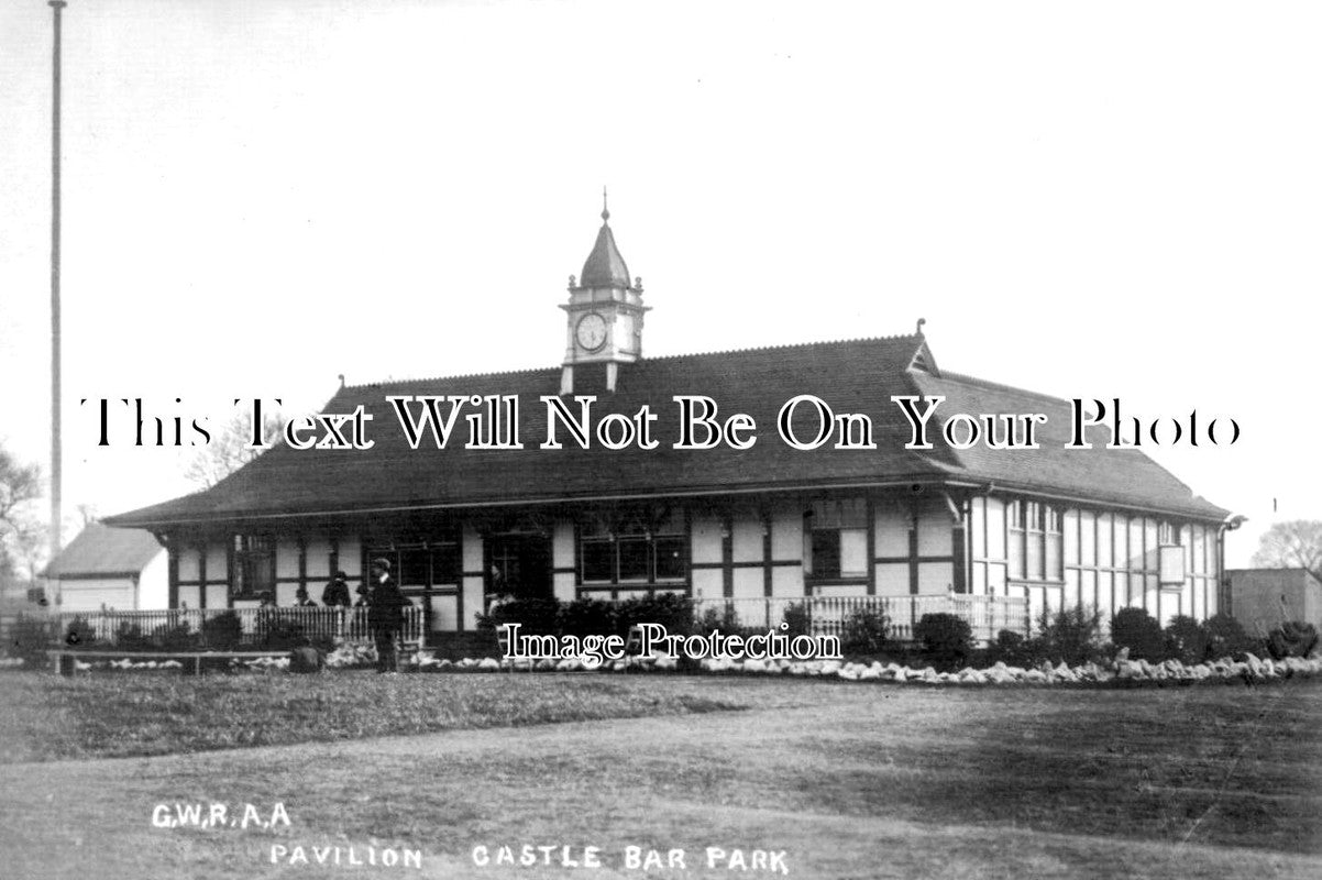 MI 1989 - Great Western Railway Pavilion, Castle Bar Park, Ealing, Middlesex