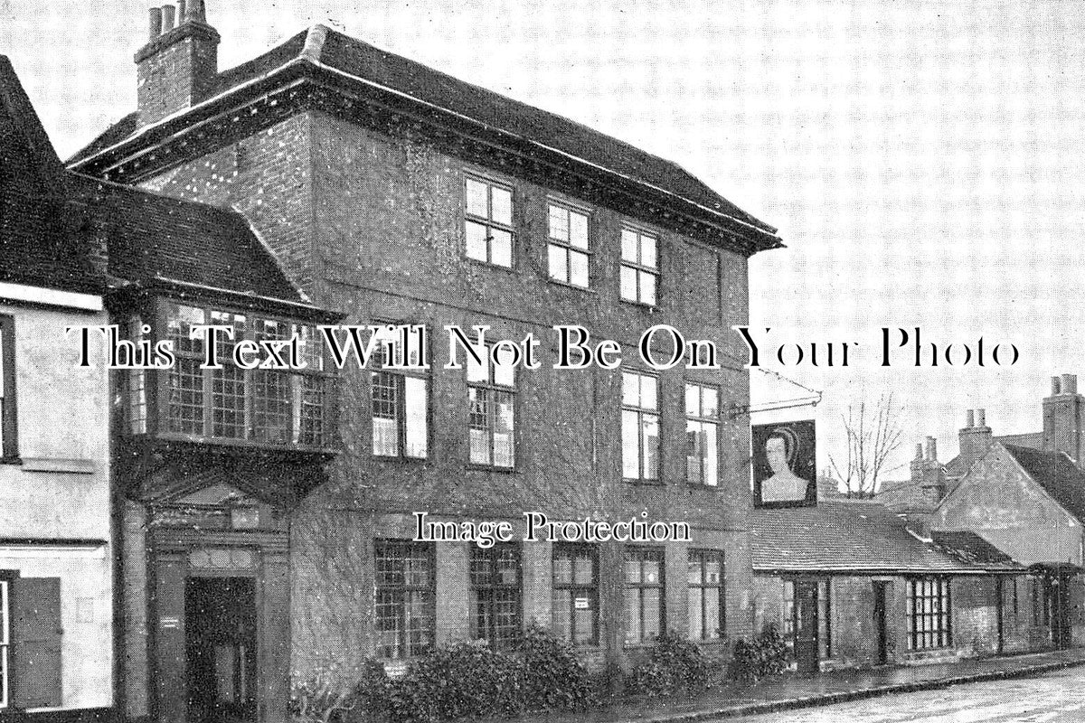 MI 2059 - Anne Boleyn Hotel, Staines, Middlesex, London