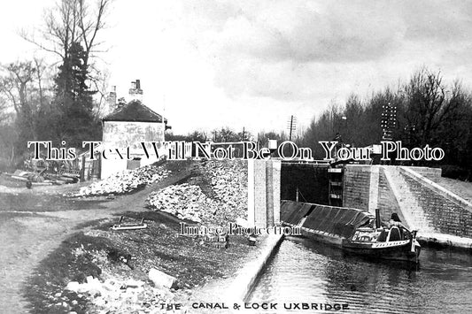 MI 2421 - The Canal & Lock, Uxbridge, Middlesex c1903