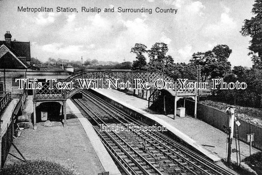 MI 343 - Ruislip Railway Station, Middlesex, London