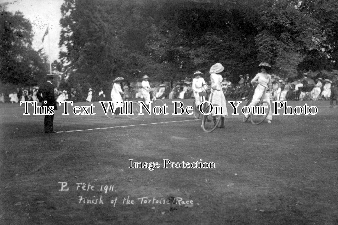 MI 397 - Finish Of The Tortoise Race, Shepperton, Middlesex Surrey Fete 1911