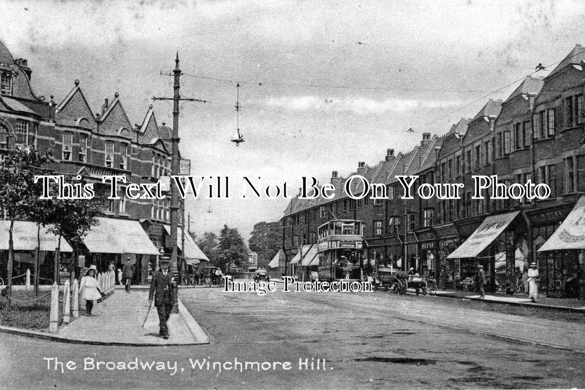 MI 428 - The Broadway, Winchmore Hill, Middlesex, London