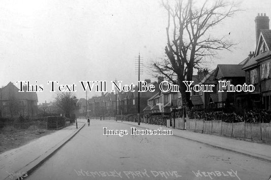 MI 462 - Wembley Park Drive, Wembley, Middlesex c1926