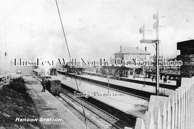 MI 53 - Hendon Railway Station, Middlesex, London c1905