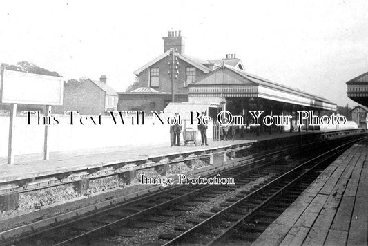 MI 605 - South Harrow Railway Station For Roxeth  & Northolt, Middlesex