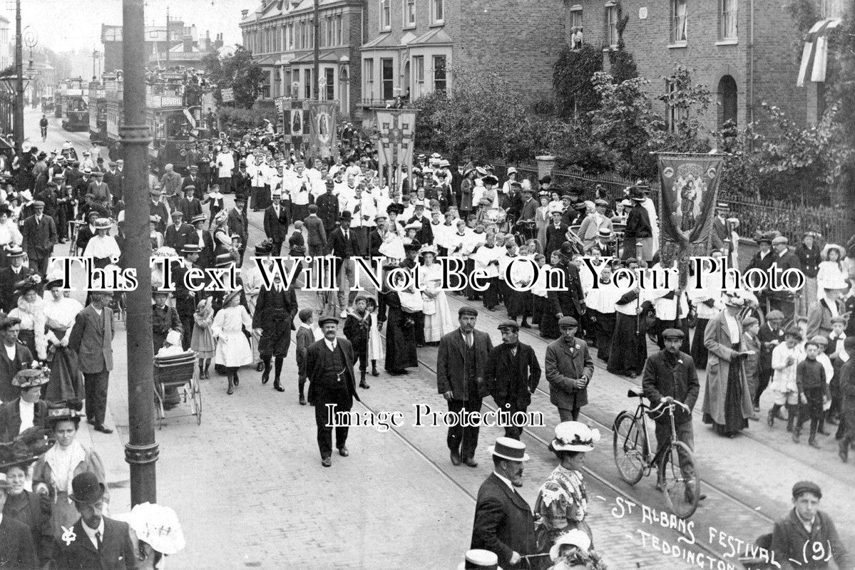 MI 623 - St Albans Church Festival Street Procession, Teddington, Middlesex