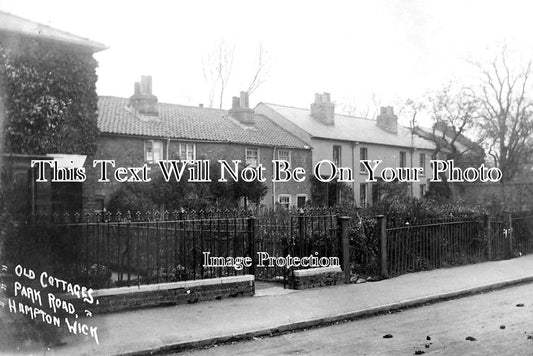 MI 722 - Old Cottages, Park Road, Hampton Wick, Middlesex c1909