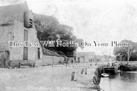 NF 1005 - Blakeney Quay, Norfolk c1904