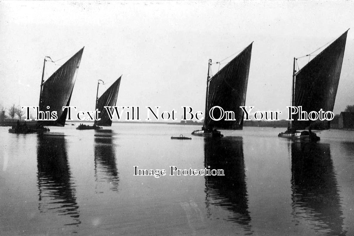 NF 1028 - Wherries, Wherry Boats, Oulton Broad, Norfolk Broads c1920 ...