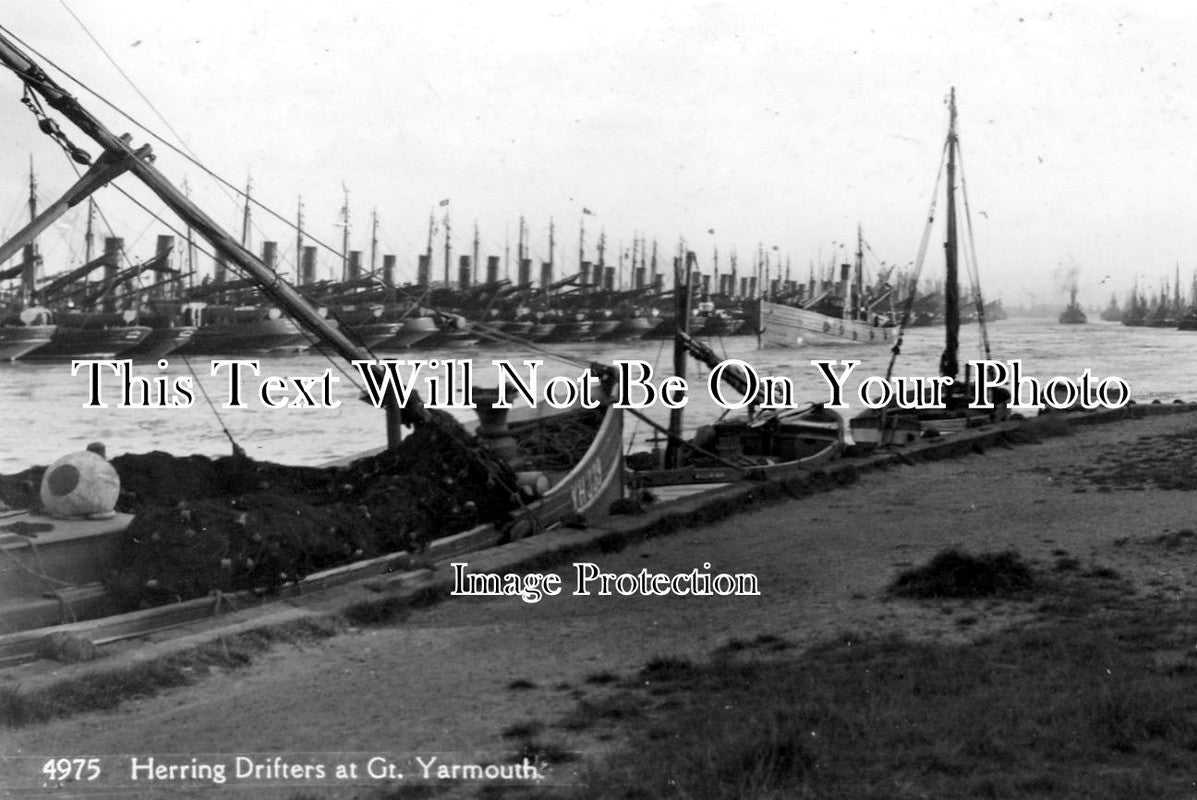 NF 1054 - Herring Drifters At Great Yarmouth, Norfolk