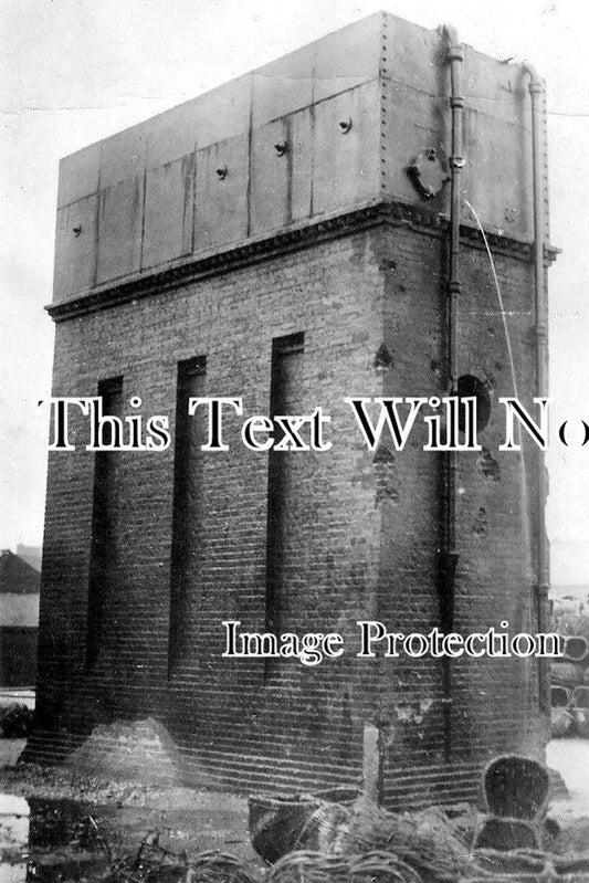 NF 1058 - Water Tanks Damaged By Air Raid, Great Yarmouth, Norfolk WW1 1915