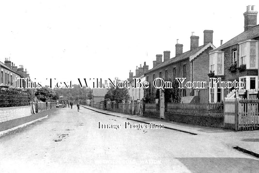 NF 1092 - Norwich Road, Watton, Norfolk c1920
