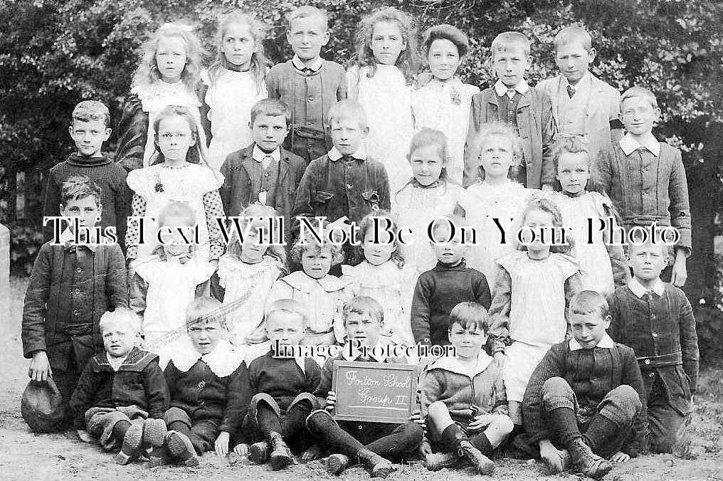NF 1236 - Fritton School Group, Norfolk c1912