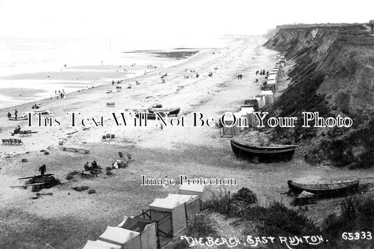NF 1300 - The Beach, East Runton, Norfolk c1929