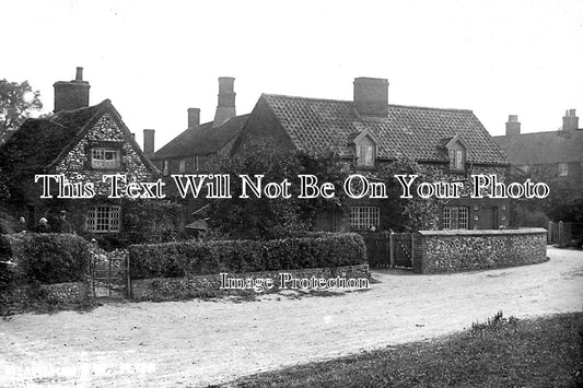 NF 1301 - Weasenham St Peter, Norfolk c1910