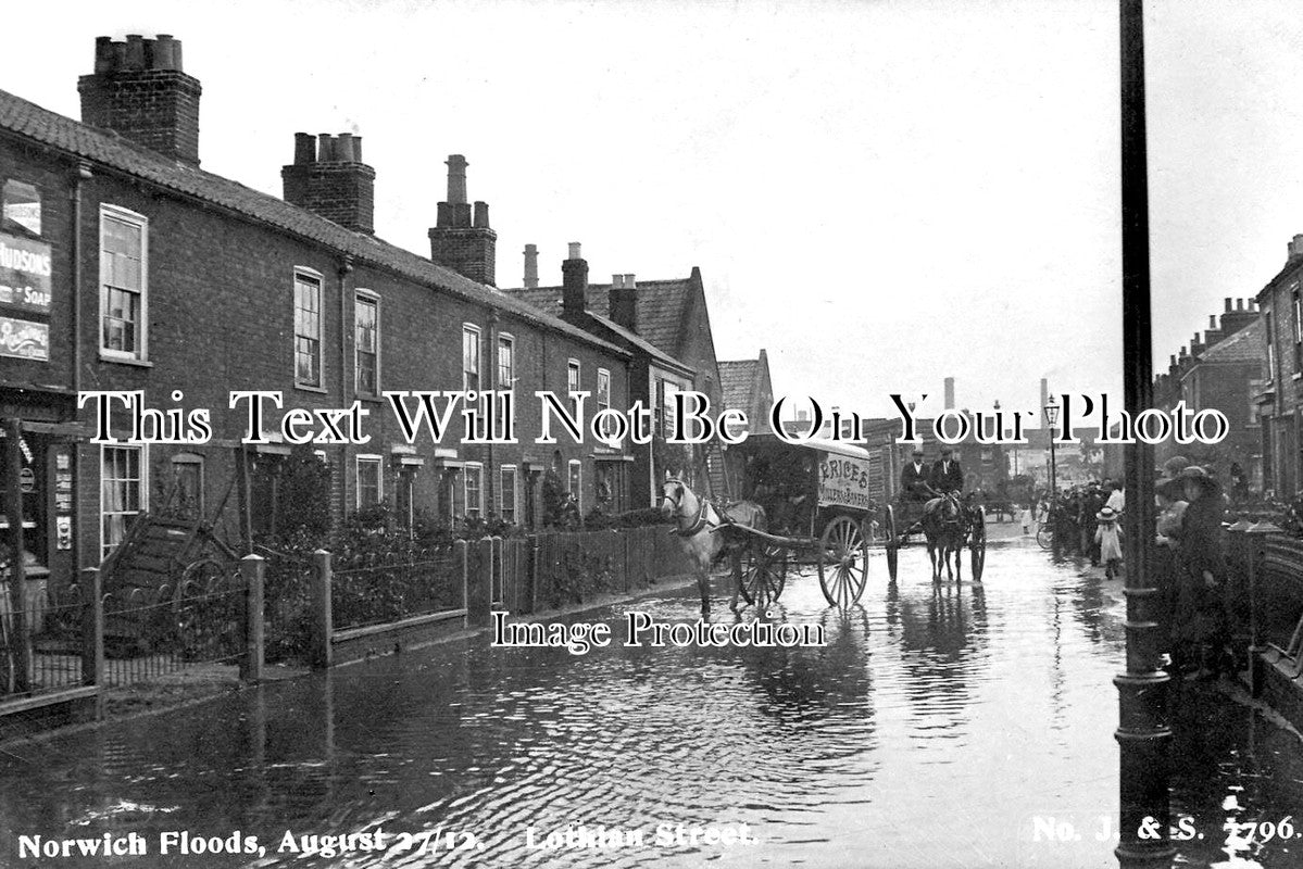 NF 1360 - Lothian Street, Norwich Floods, Norfolk 1912