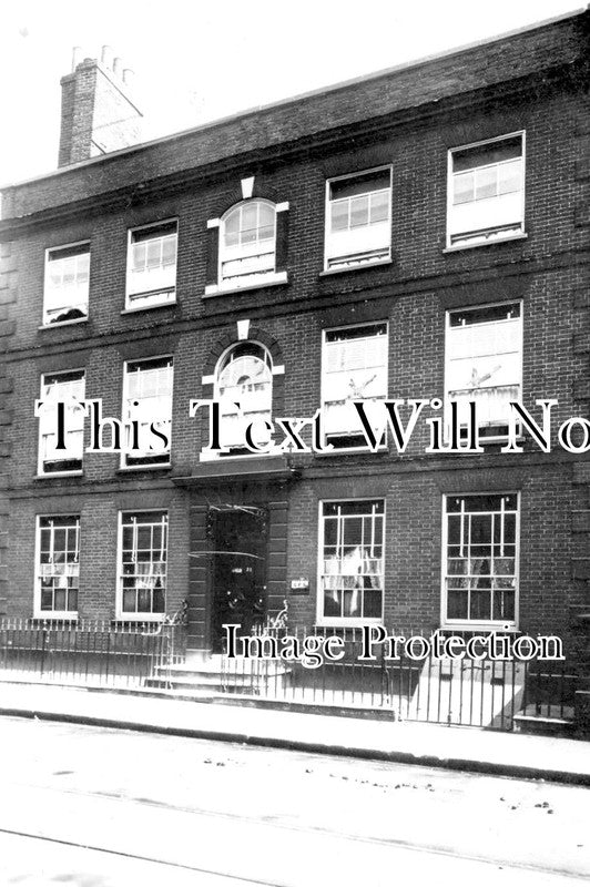 NF 1361 - Girls Friendly Society, Great Yarmouth, Norfolk c1913