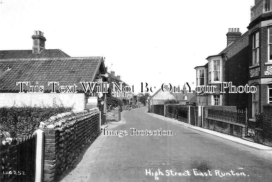 NF 1400 - High Street, East Runton, Norfolk