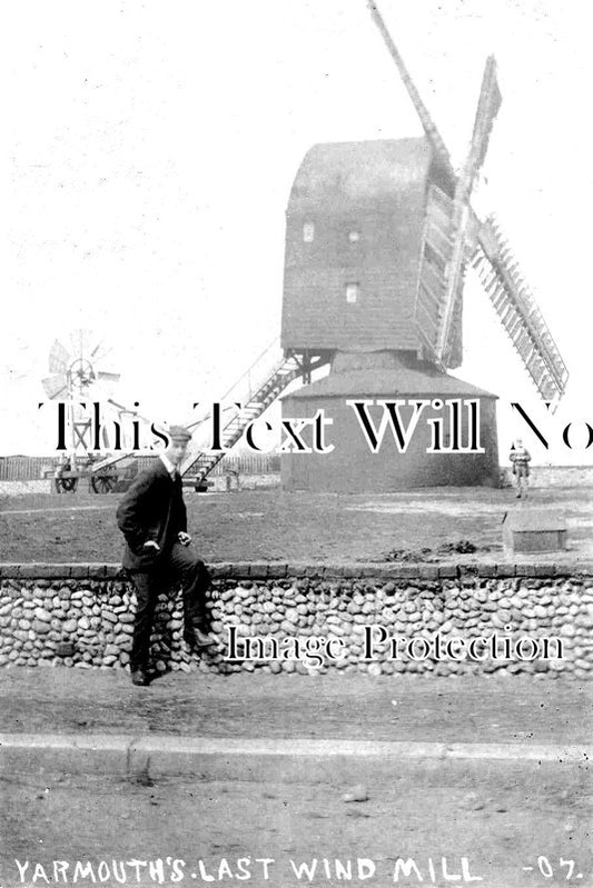 NF 1472 - The Last Windmill, Great Yarmouth, Norfolk