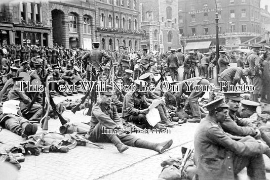 NF 1486 - Soldiers In Norwich Market Place, Norfolk 1914