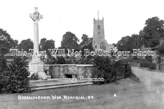 NF 1495 - Garboldisham War Memorial, Norfolk c1920