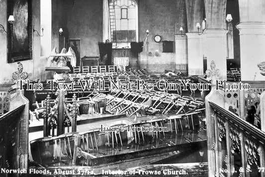 NF 1664 - Interior Of Trowse Church, Norwich Floods, Norfolk 1912