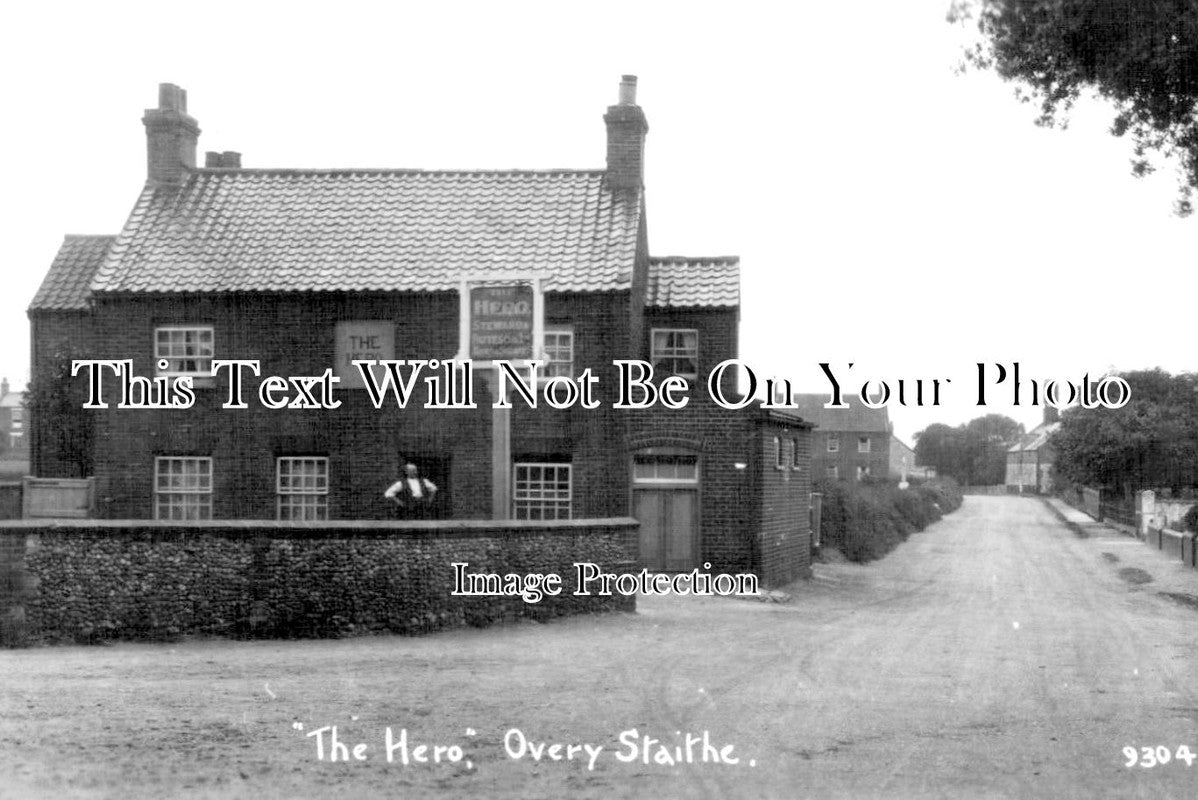 NF 1686 - The Hero Pub, Overy Staithe, Norfolk