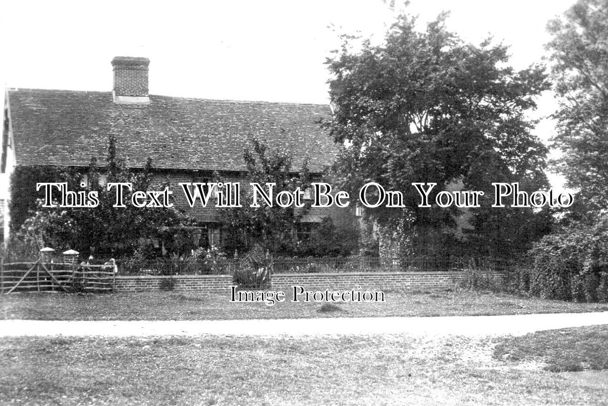 NF 1722 - The Willows, Metfield, Harleston, Norfolk c1910